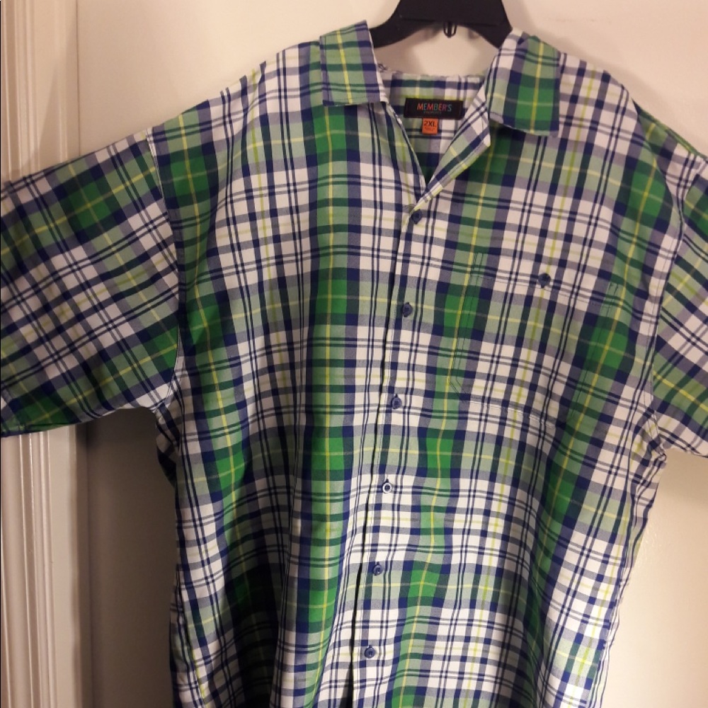 💚Members Property ButtonDown Short Sleeve Shirt💚